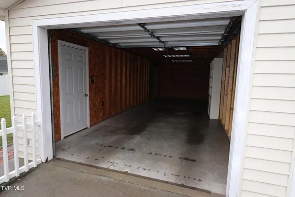 $1,500 | 1621 Woodside Drive, Unit P 9, Kingsport, TN 37664