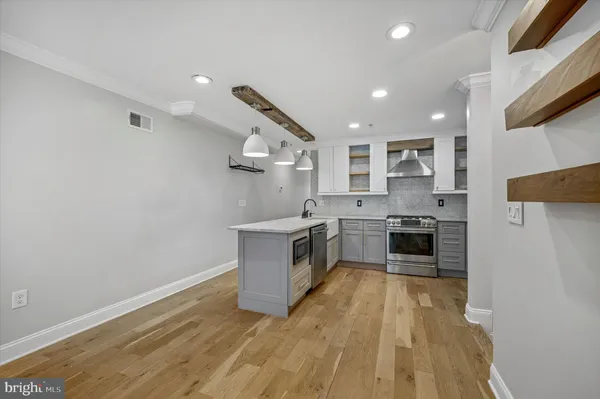 $2,950 | 753 North Uber Street, Unit 1, Philadelphia, PA 19130