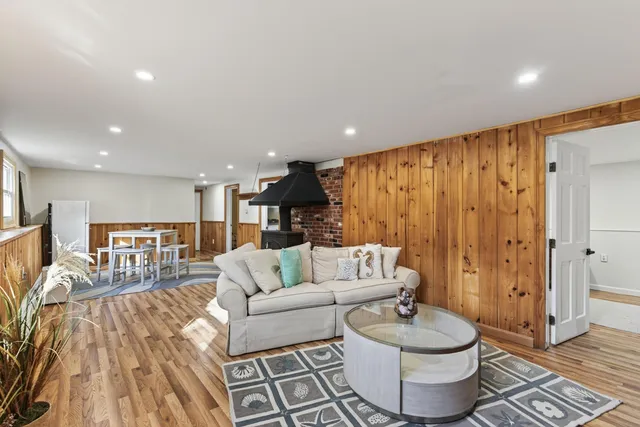 $699,900 | 1 Willow Ridge, Biddeford, ME 04005