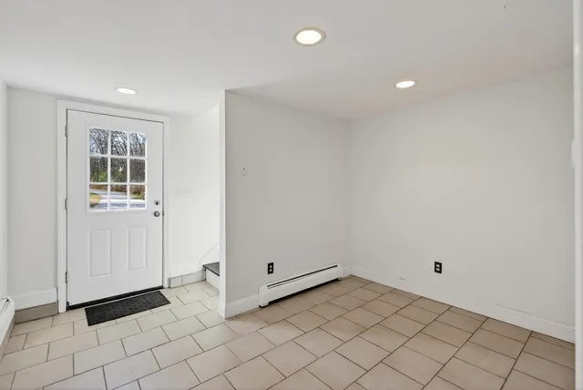 $739,900 | 1 Willow Ridge, Biddeford, ME 04005