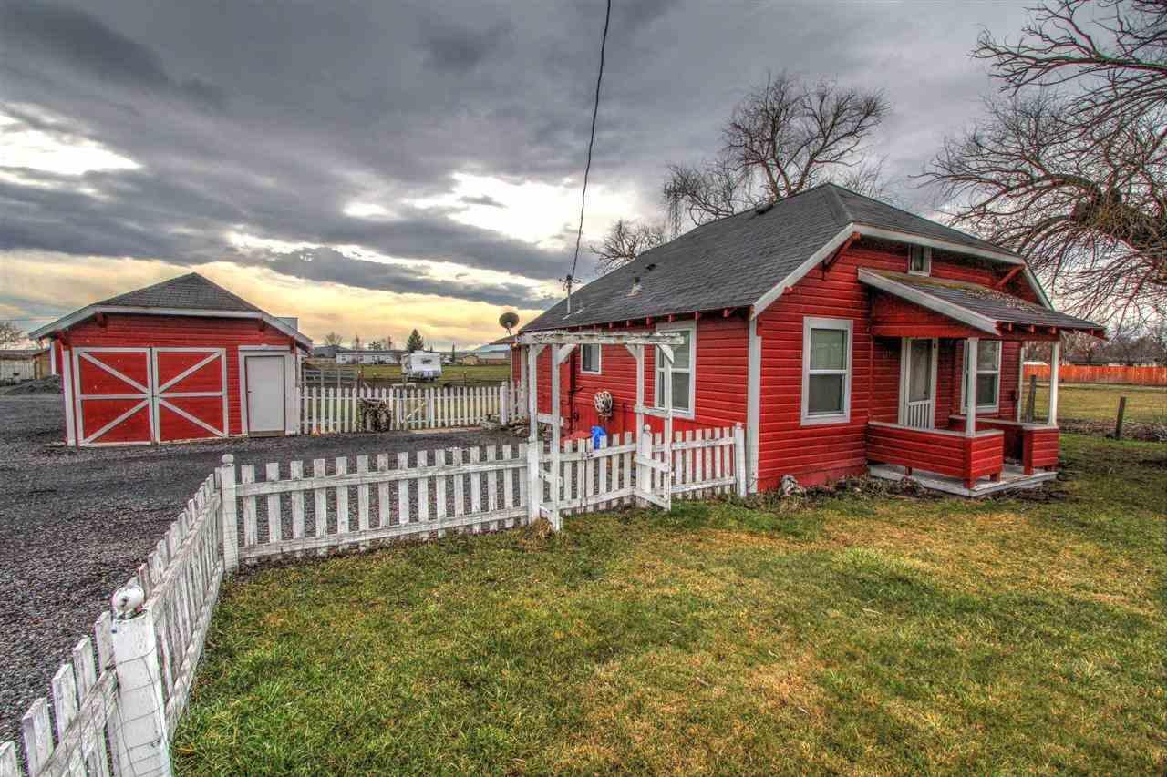 617 East Front Street Merrill, OR 97633 - Photo 1 of 23 Primary Photo