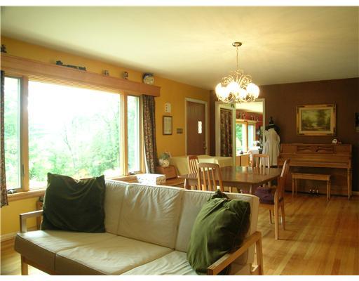 230 Seegar Road Upper St. Clair, PA 15241 - Photo 3 of 17 Living Room.