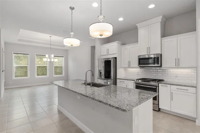 $652,500 | 11890 Southwest 33 Lane, Gainesville, FL 32608