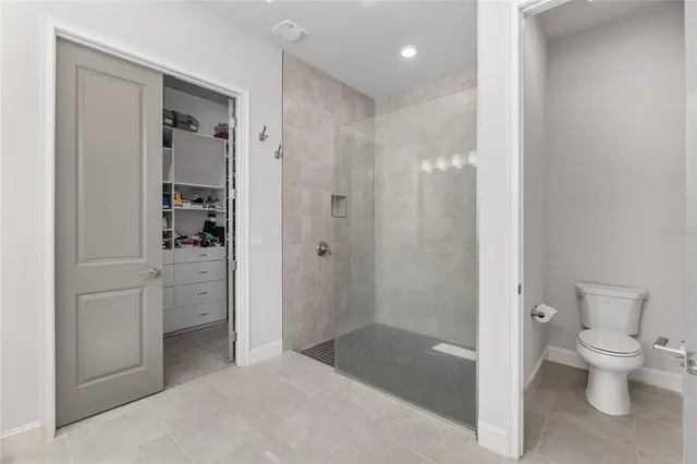 $652,500 | 11890 Southwest 33 Lane, Gainesville, FL 32608