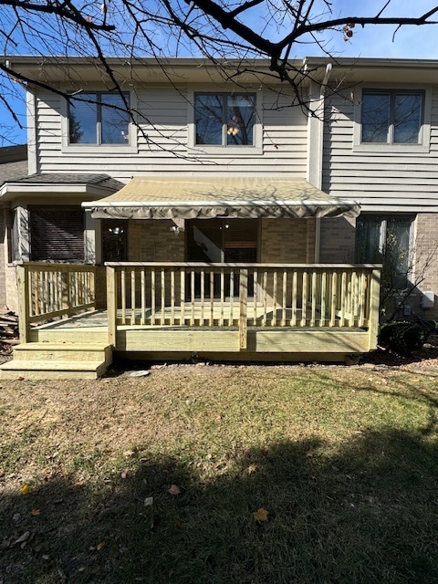 229 Shea Drive Flossmoor, IL 60422 - Photo 19 of 25 a view of a house with a small yard