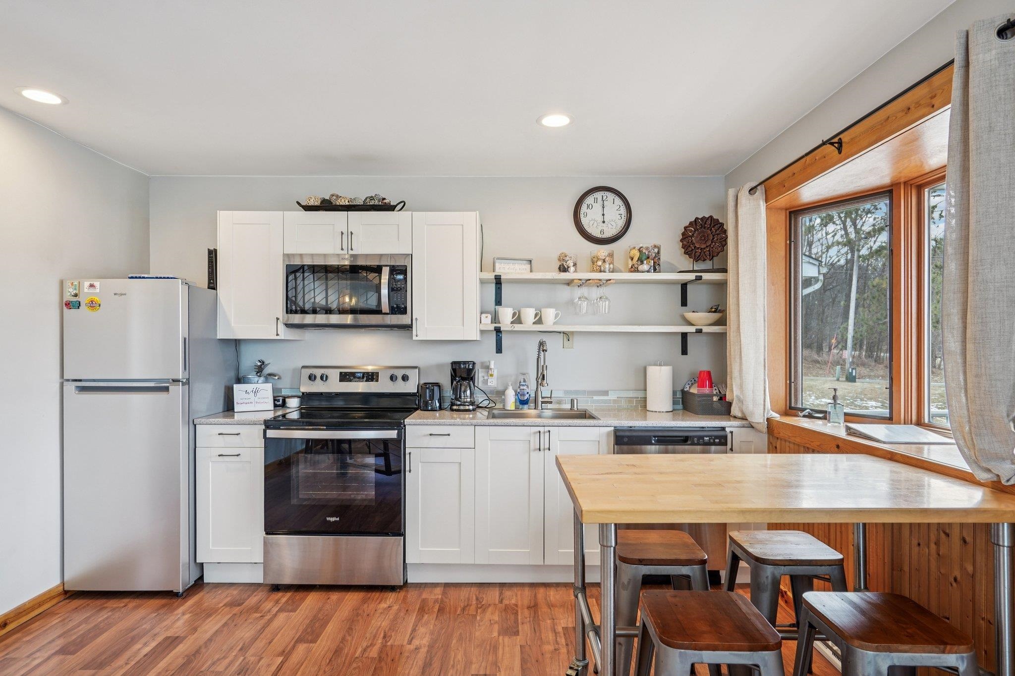 W9350 County Road Poynette, WI 53955 - Photo 34 of 86