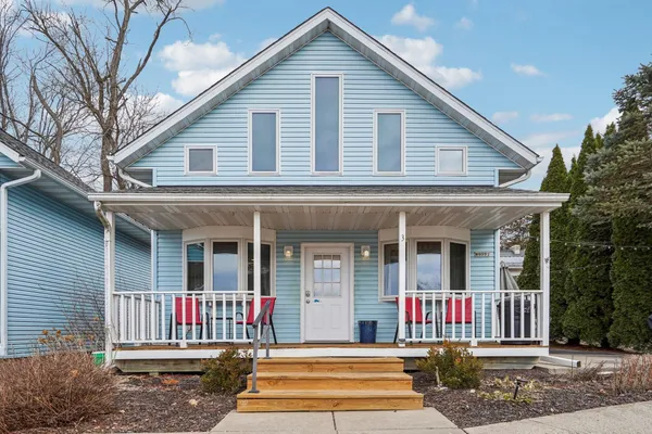 $775,000 | W9350 County Road, Poynette, WI 53955