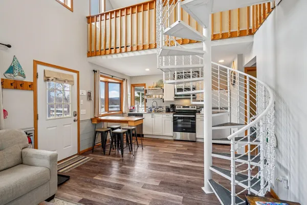 $775,000 | W9350 County Road, Poynette, WI 53955