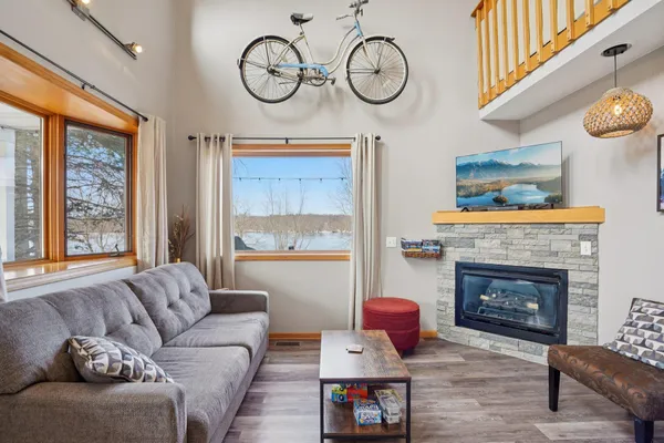 $775,000 | W9350 County Road, Poynette, WI 53955