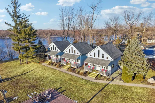 $775,000 | W9350 County Road, Poynette, WI 53955