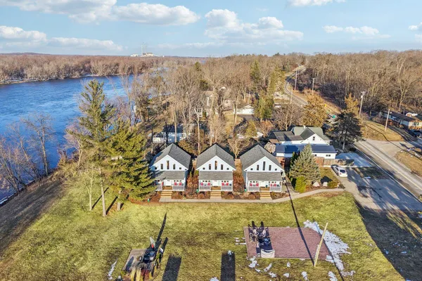 $775,000 | W9350 County Road, Poynette, WI 53955