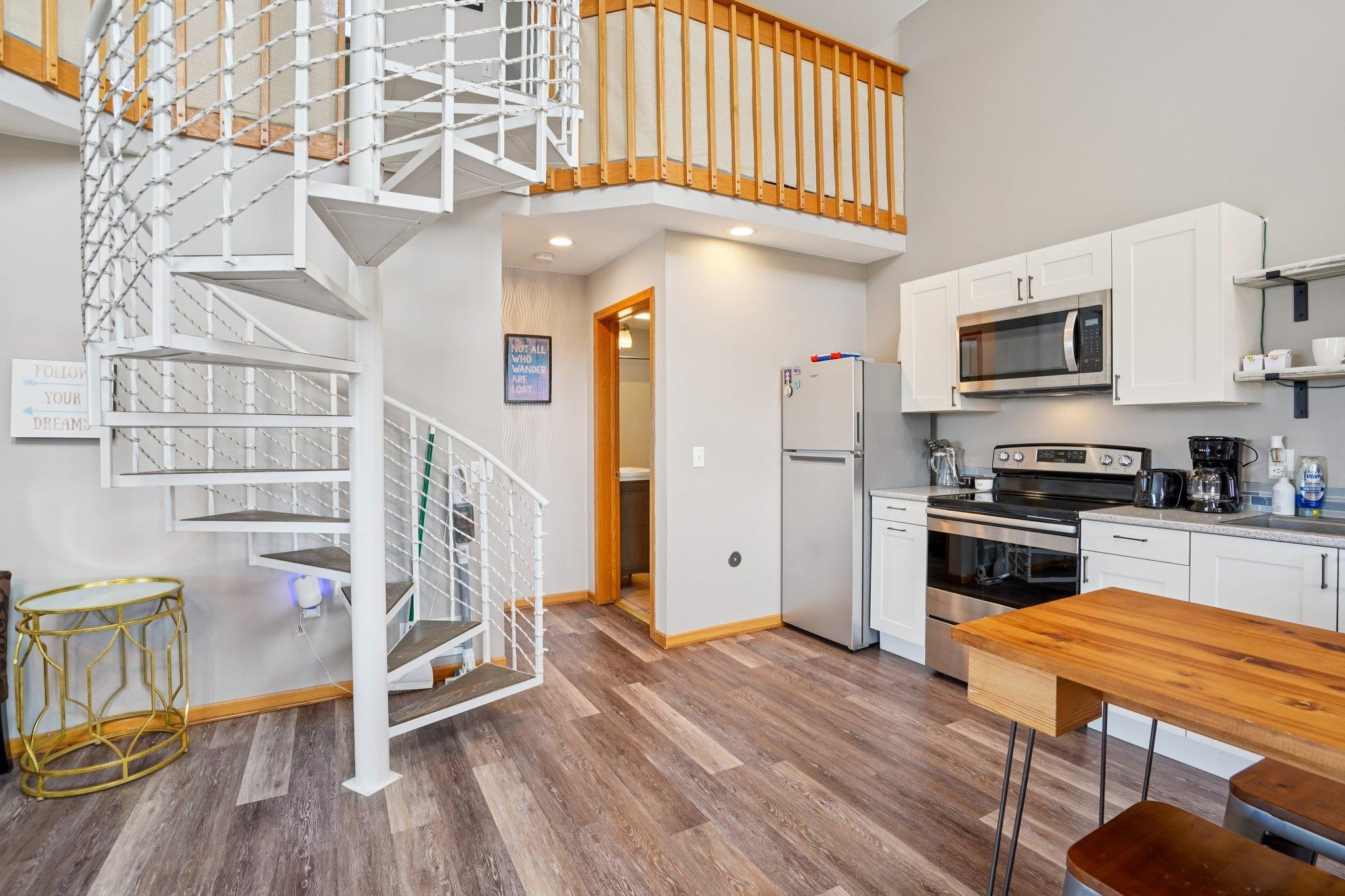 W9350 County Road Poynette, WI 53955 - Photo 9 of 86