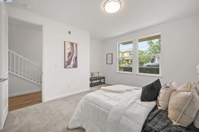 $1,175,000 | 2336 Carbondale Way, Dublin, CA 94568