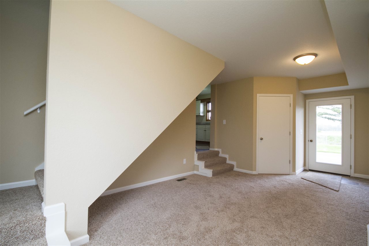 8520 Decatur Road Fort Wayne, IN 46816 - Photo 16 of 33