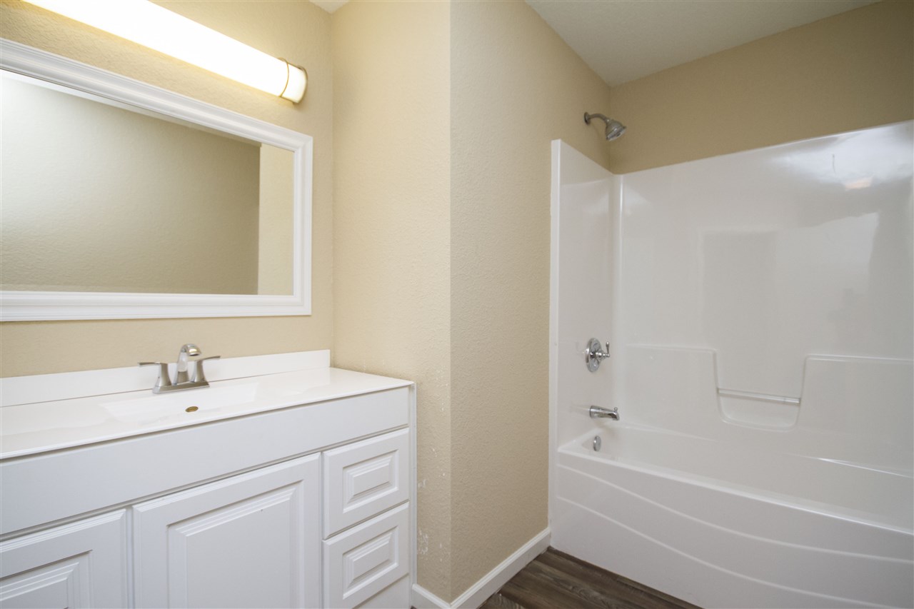 8520 Decatur Road Fort Wayne, IN 46816 - Photo 20 of 33