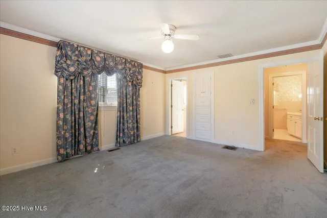 $359,900 | 615 West Main Street, Mount Olive, NC 28365