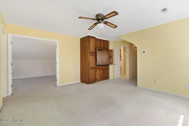 $359,900 | 615 West Main Street, Mount Olive, NC 28365