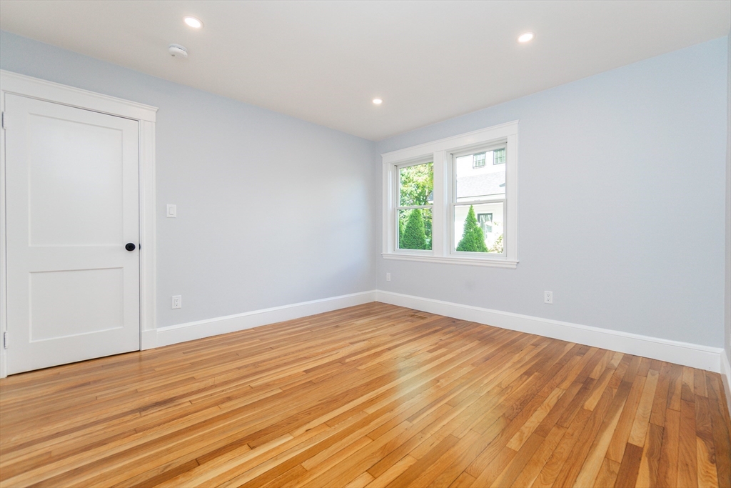 64 Prospect Street, Unit 64 Wellesley, MA 02481 - Photo 11 of 22 Gallery Image 11