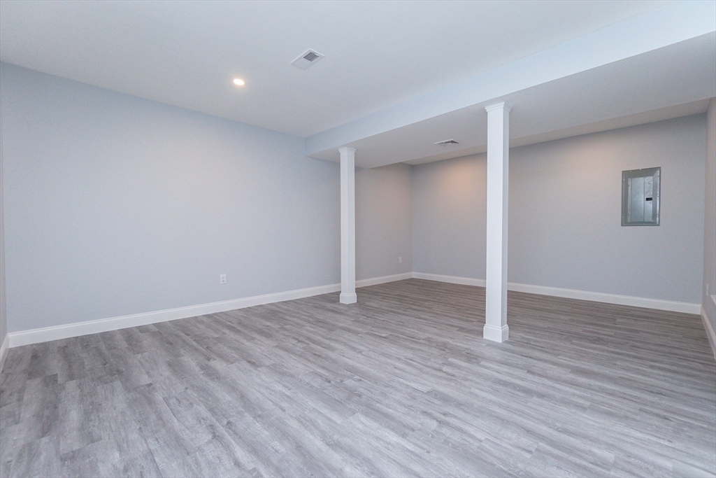 64 Prospect Street, Unit 64 Wellesley, MA 02481 - Photo 18 of 22 Gallery Image 18
