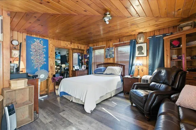 $2,080,000 | 1433 North 116 Road, Bristol, VT 05443