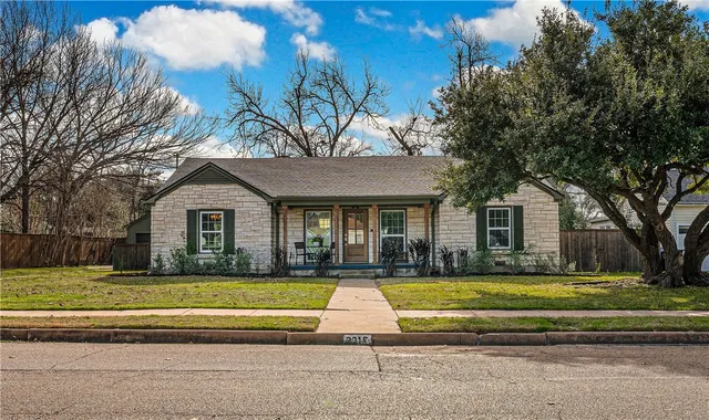 $500,000 | 3218 Cumberland Avenue, Waco, TX 76707