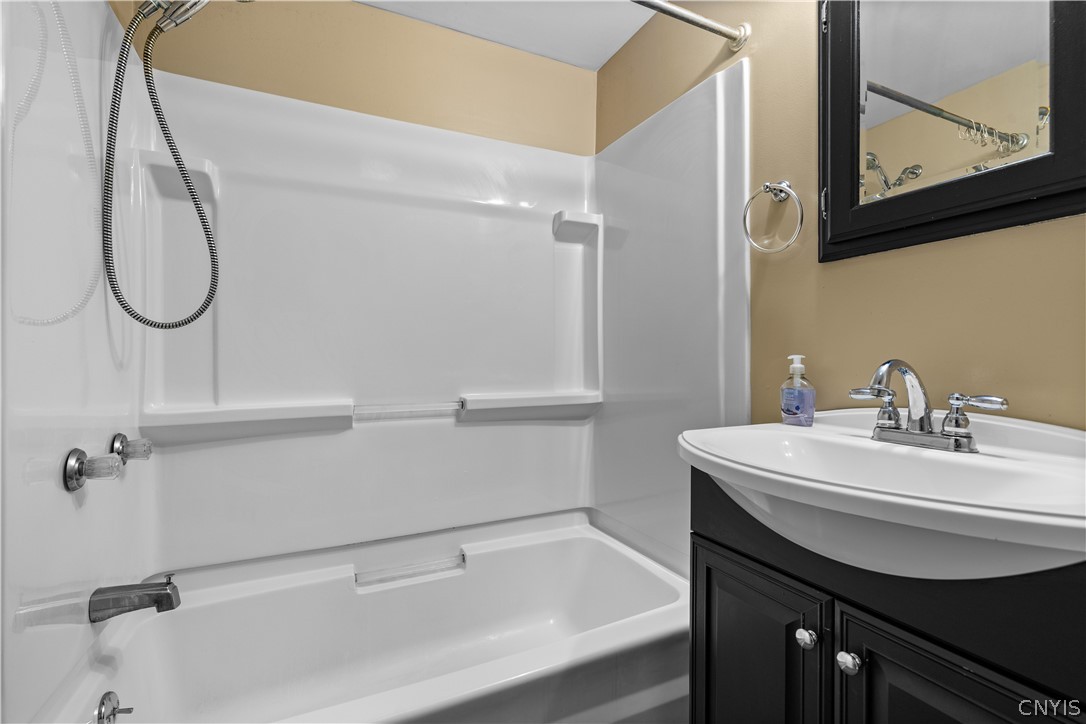 721 North James Street Rome, NY 13440 - Photo 45 of 50