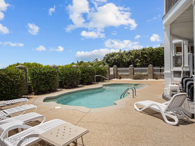 $3,699,900 | 3107 Ocean Drive, Emerald Isle, NC 28594