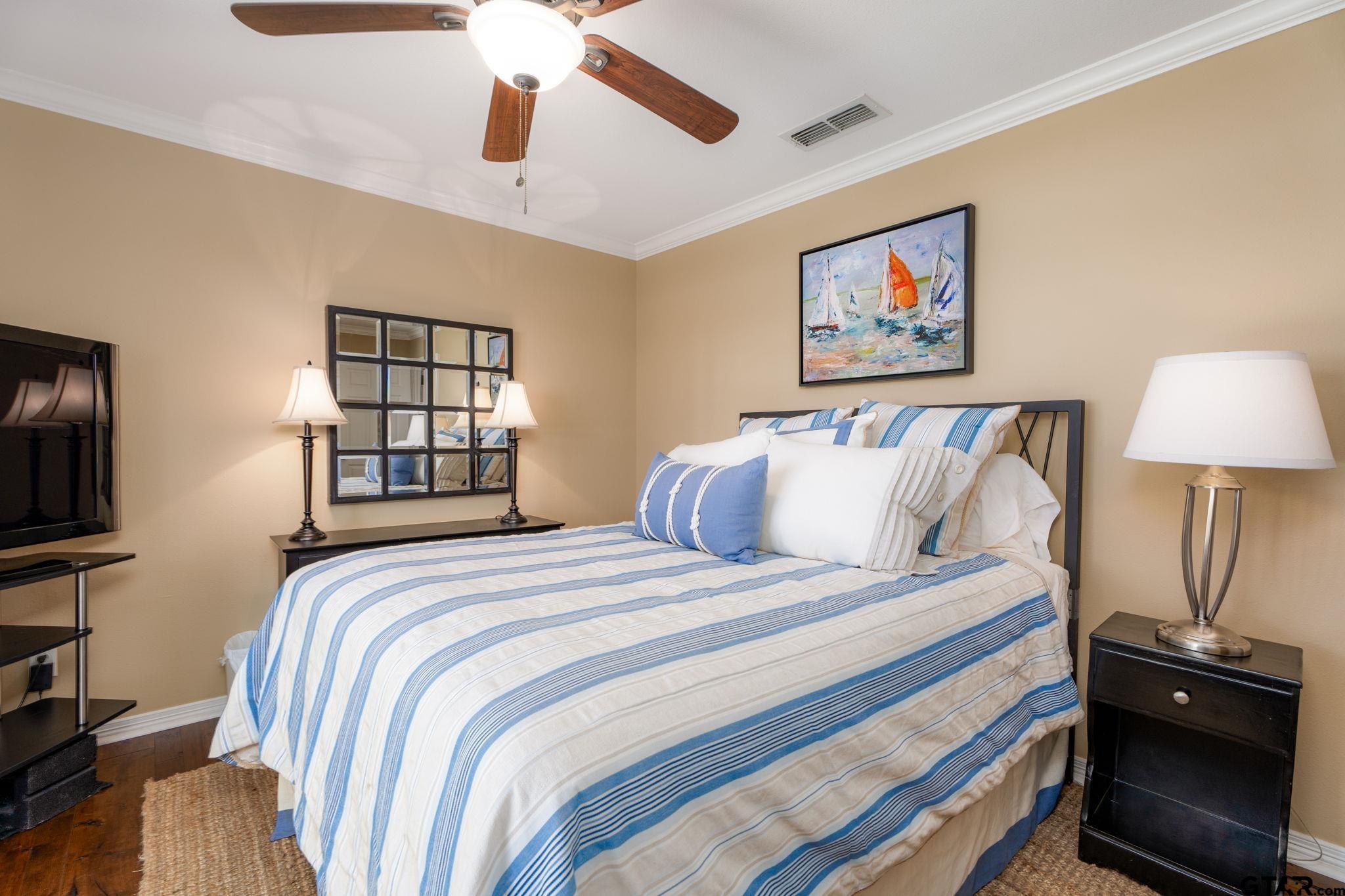 14312 East Ridge Road Arp, TX 75750 - Photo 21 of 44 a bedroom with bed and a window
