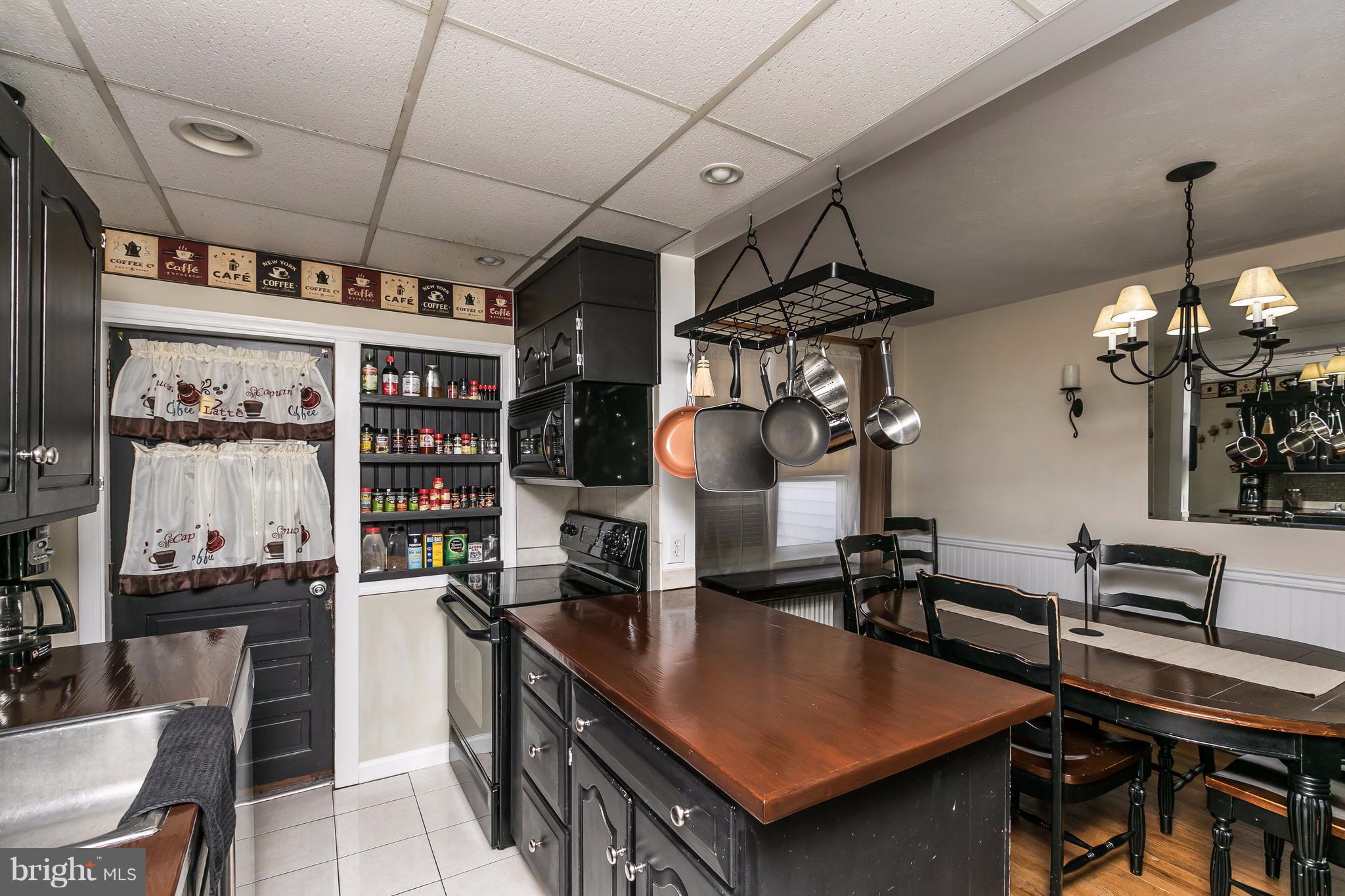 226 Arden Road West Baltimore, MD 21225 - Photo 12 of 29 Kitchen