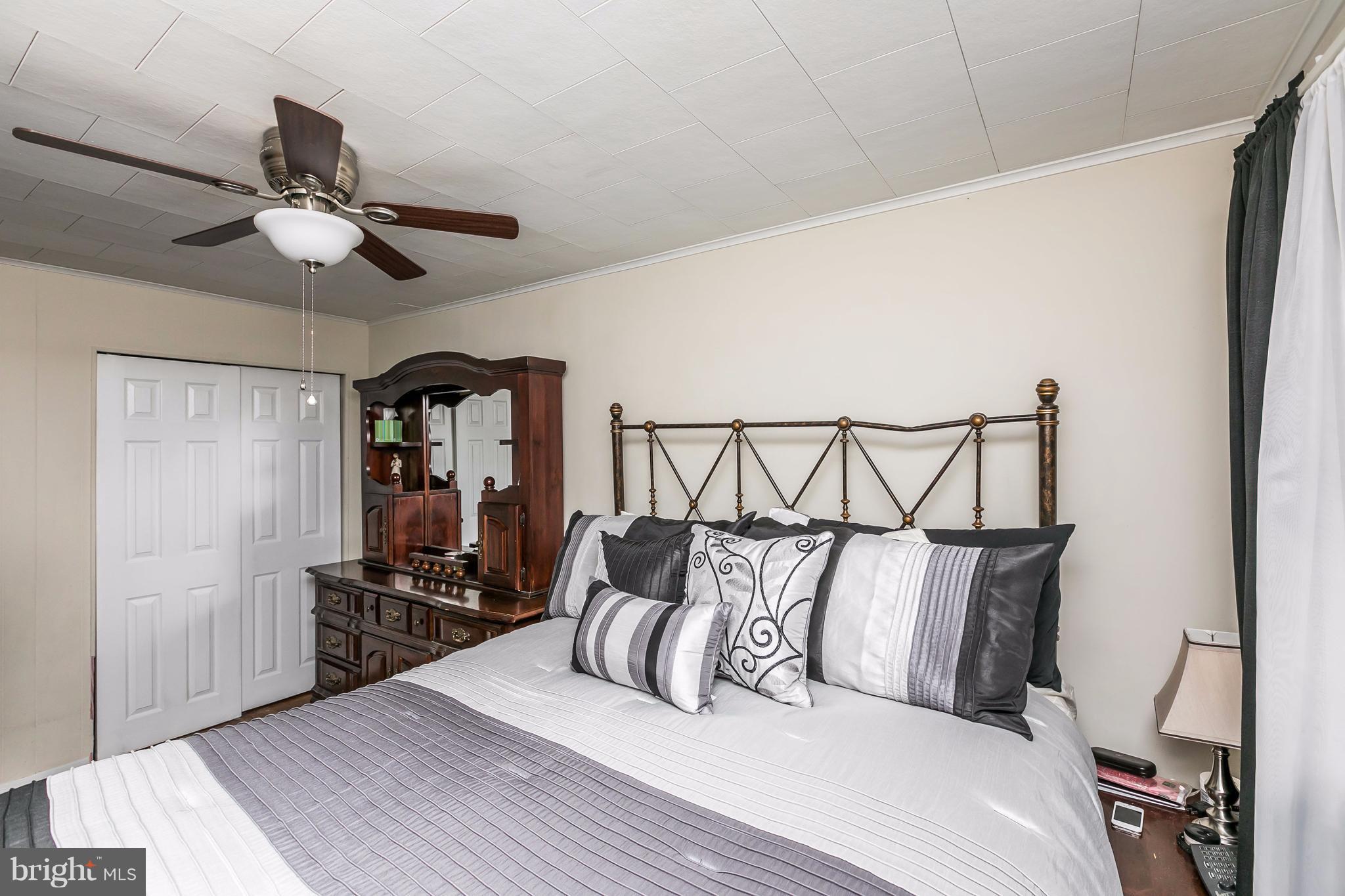 226 Arden Road West Baltimore, MD 21225 - Photo 21 of 29 Bedroom (Master)