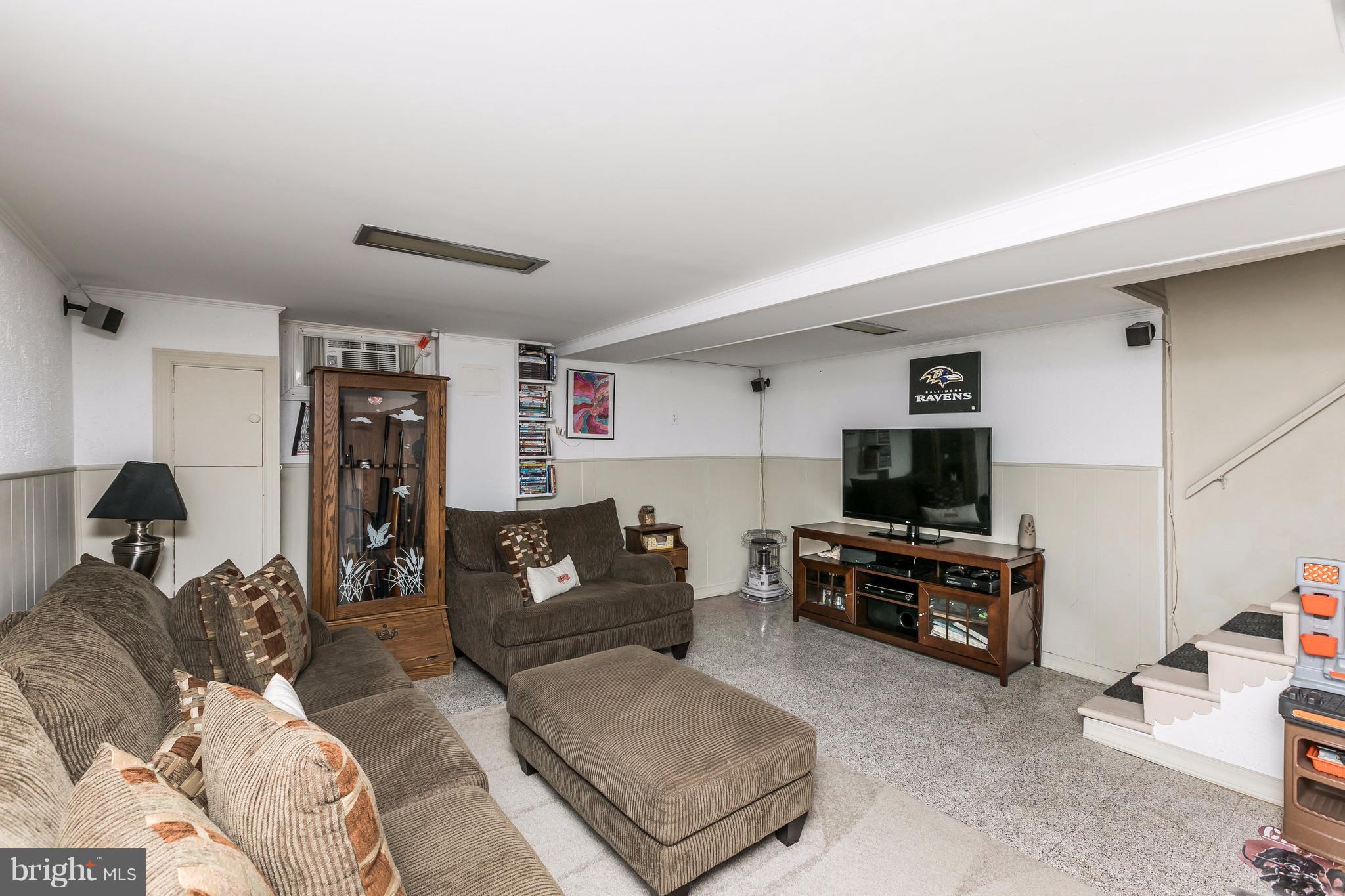 226 Arden Road West Baltimore, MD 21225 - Photo 23 of 29 Family Room in finished basement