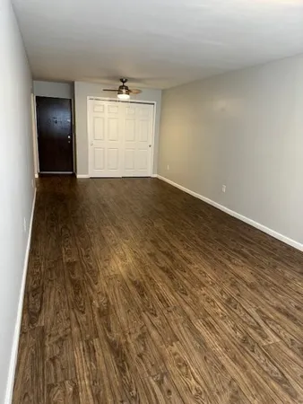 $2,075 | 210 Bergenline Avenue, Unit 8, Union City, NJ 07087