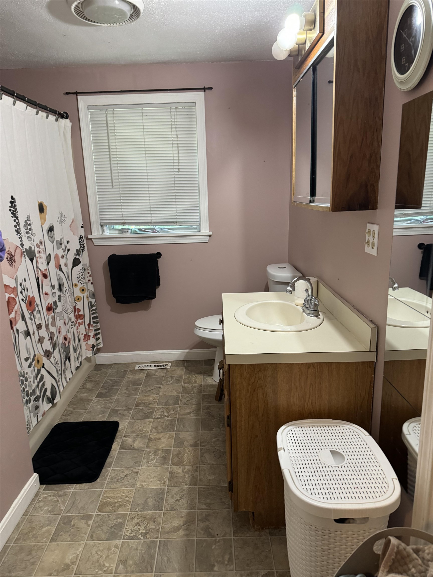 5b Shelley Drive Hudson, NH 03051 - Photo 11 of 42