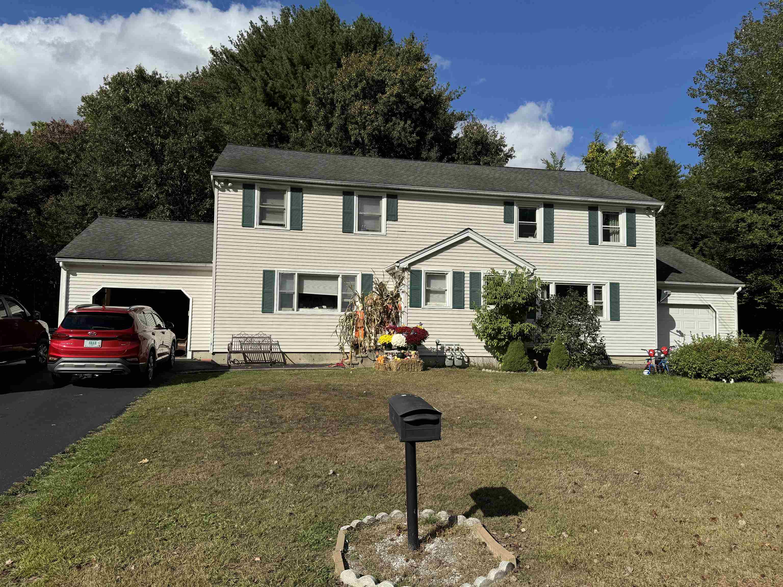 5b Shelley Drive Hudson, NH 03051 - Photo 2 of 42