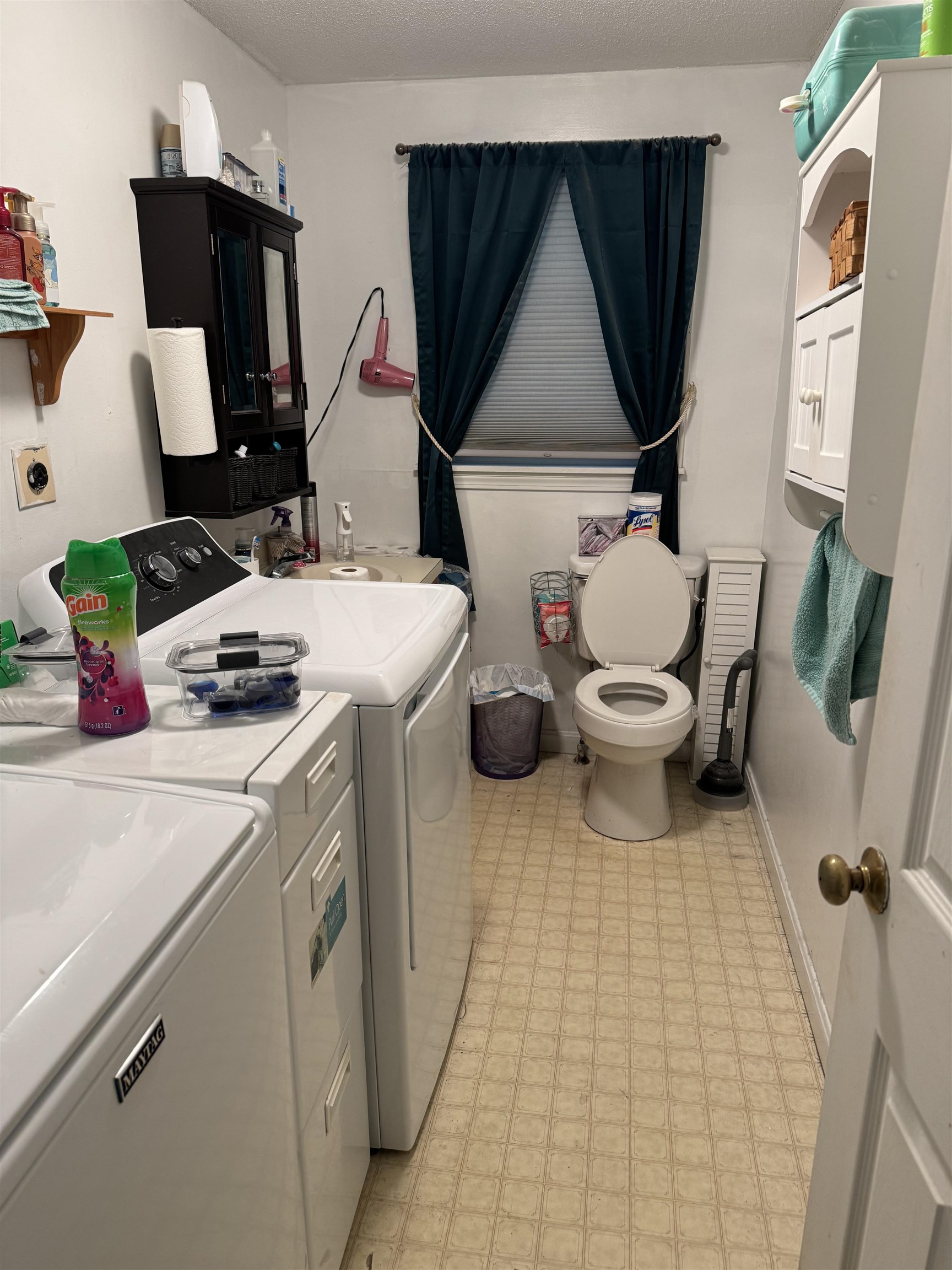 5b Shelley Drive Hudson, NH 03051 - Photo 23 of 42