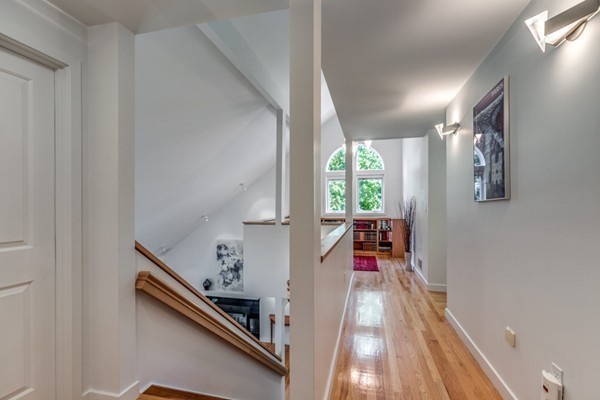 4 Russell Road Lexington, MA 02420 - Photo 16 of 30 Gallery Image 16