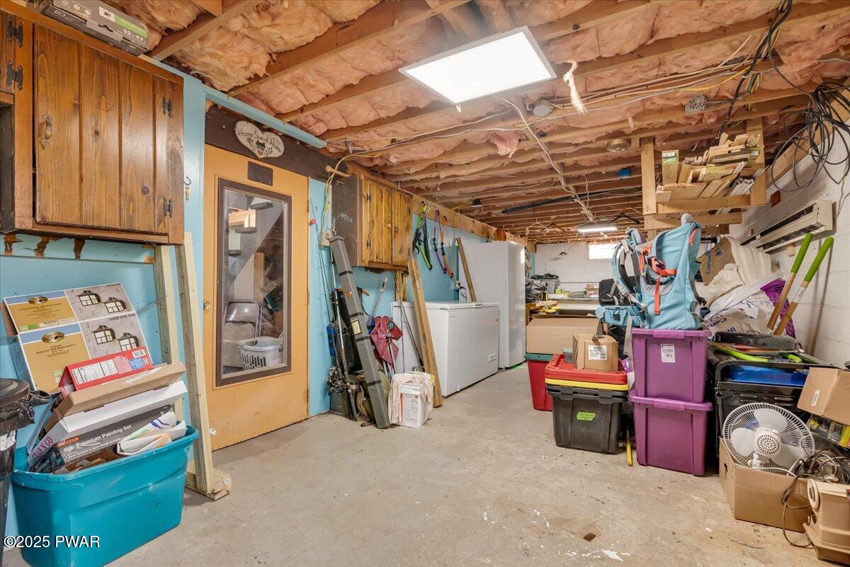 129 Meadowbrook Road Tafton, PA 18464 - Photo 46 of 69 65-Photo Apr 15 2025- 10 02 55 AM