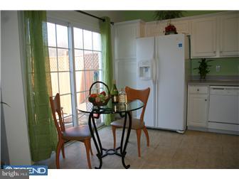 10 York Road West Windsor, NJ 08550 - Photo 3 of 12 Kitchen