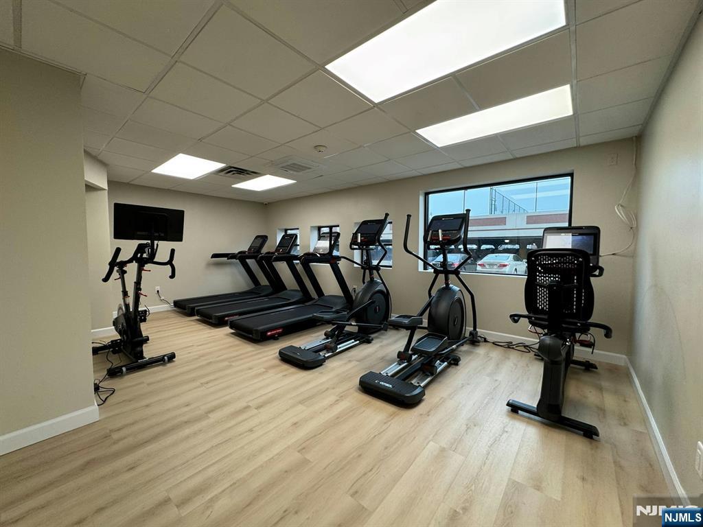 1203 River Road, Unit 9D Edgewater, NJ 07020 - Photo 38 of 41