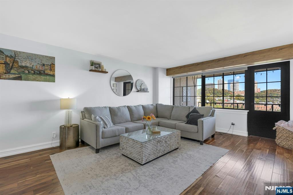 1203 River Road, Unit 9D Edgewater, NJ 07020 - Photo 9 of 41