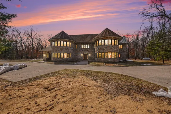 $849,000 | 2404 West 10 1/2 Mile Road, Irons, MI 49644