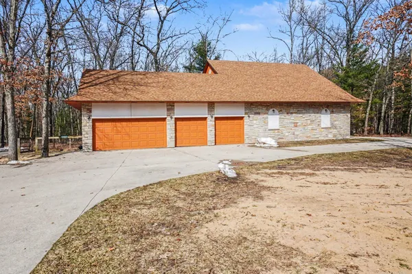 $849,000 | 2404 West 10 1/2 Mile Road, Irons, MI 49644