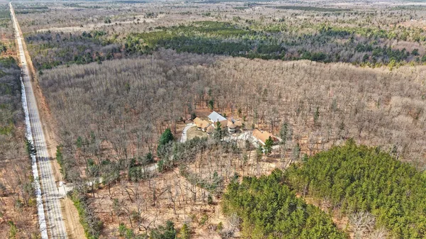 $849,000 | 2404 West 10 1/2 Mile Road, Irons, MI 49644