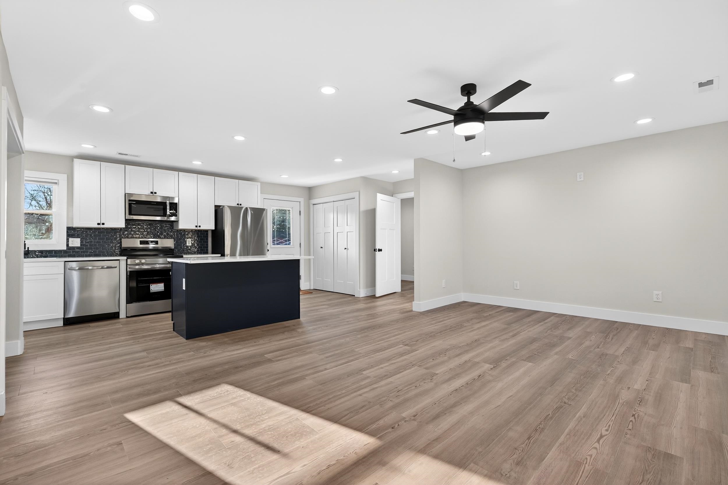 221 Hillbrook Circle Pacolet, SC 29372 - Photo 4 of 31