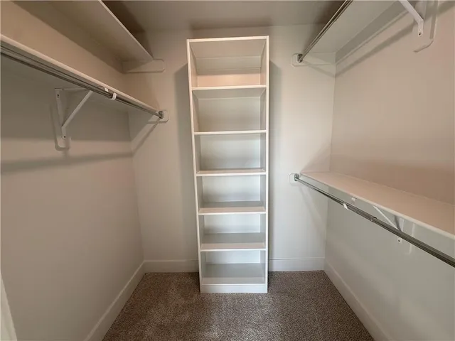 $849,000 | 4604 Northwest Luna Piena Way, Riverside, MO 64150