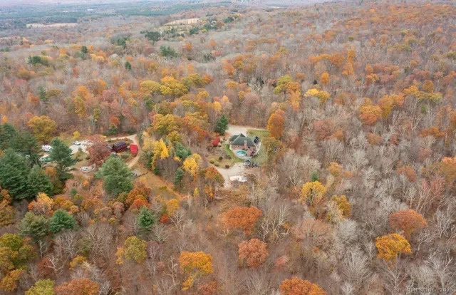 $629,000 | 63 Buck Hill Road, Canterbury, CT 06331