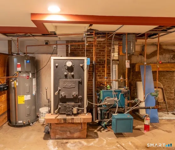 $629,000 | 63 Buck Hill Road, Canterbury, CT 06331