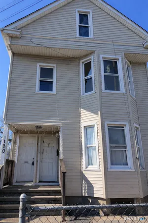 $2,000 | 118 Beers Street, Bridgeport, CT 06606