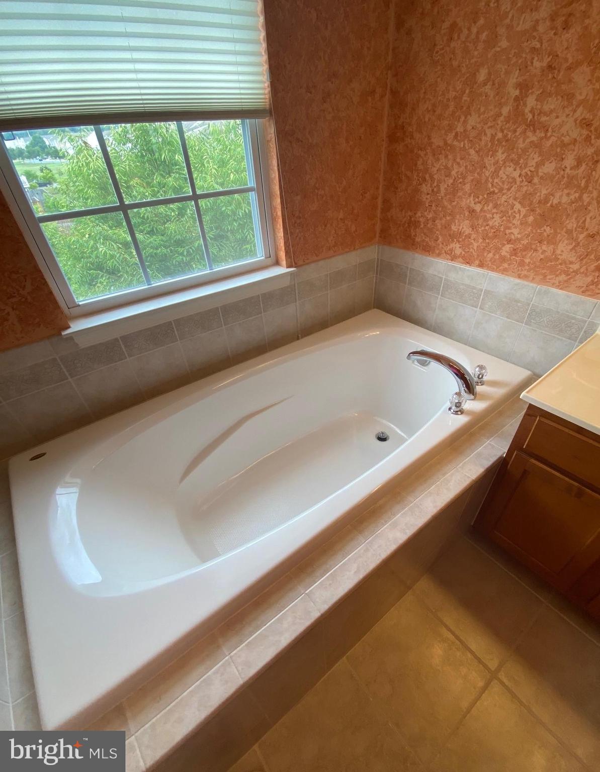 731 Compass Road Middle River, MD 21220 - Photo 12 of 18 Soaking Tub