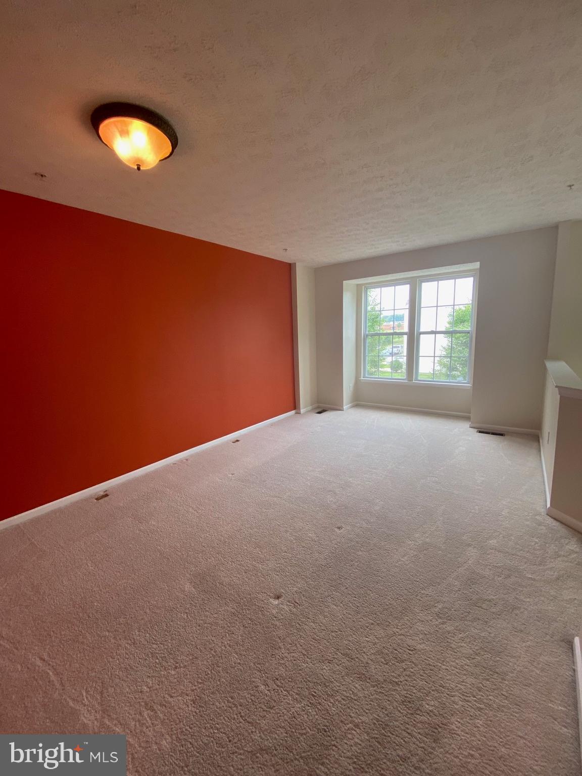 731 Compass Road Middle River, MD 21220 - Photo 5 of 18 Living Room